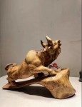 Camphor wood carved cow, full of vigor and vitality, original wood carving  AAA000005263
